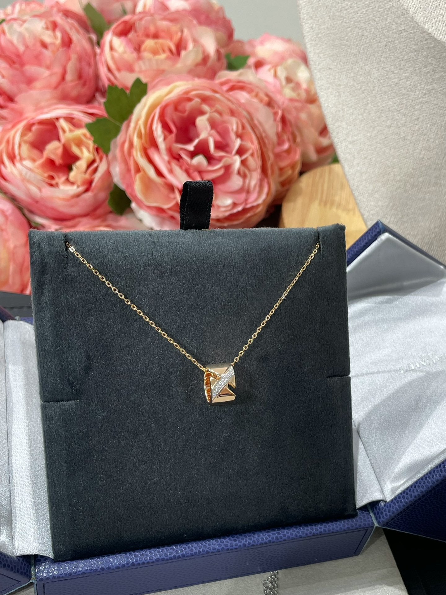 [LUXORA]LIENS EVIDENCE DIAMOND NECKLACE