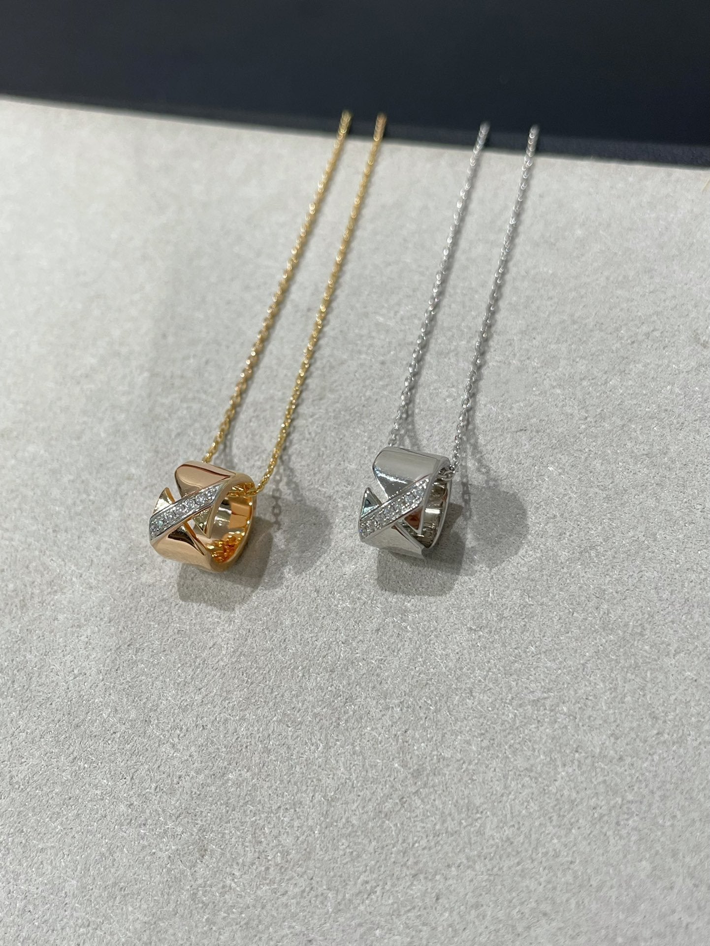 [LUXORA]LIENS EVIDENCE DIAMOND NECKLACE