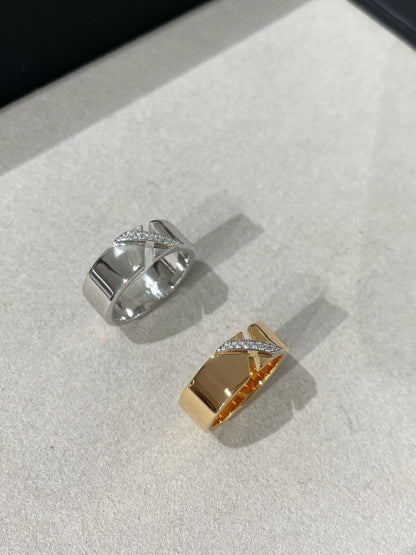[LUXORA]LIENS EVIDENCE DIAOMOND RING