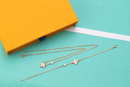 [LUXORA]STAR PINK MOP 1 DIAMOND PINK GOLD NECKLACE