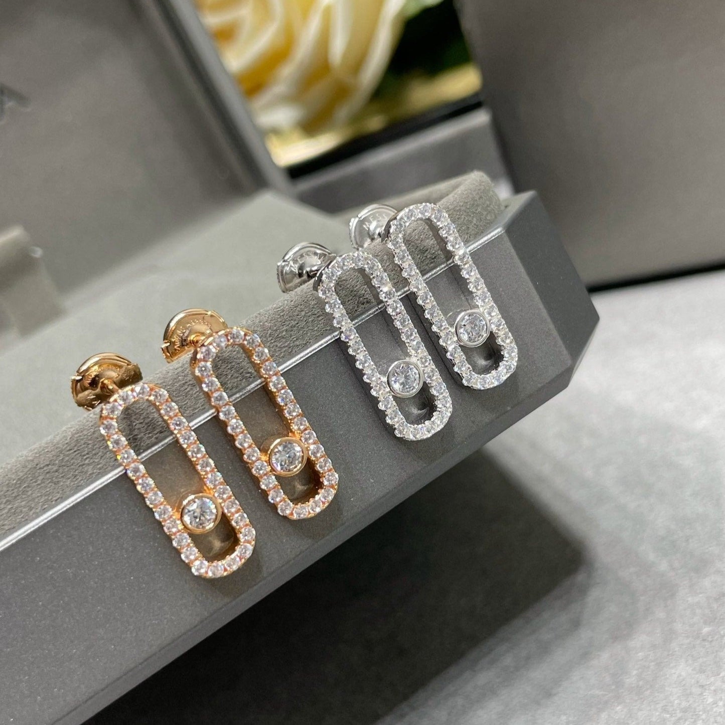 [LUXORA]MOVE UNO STUD DIAMOND PAVED EARRINGS