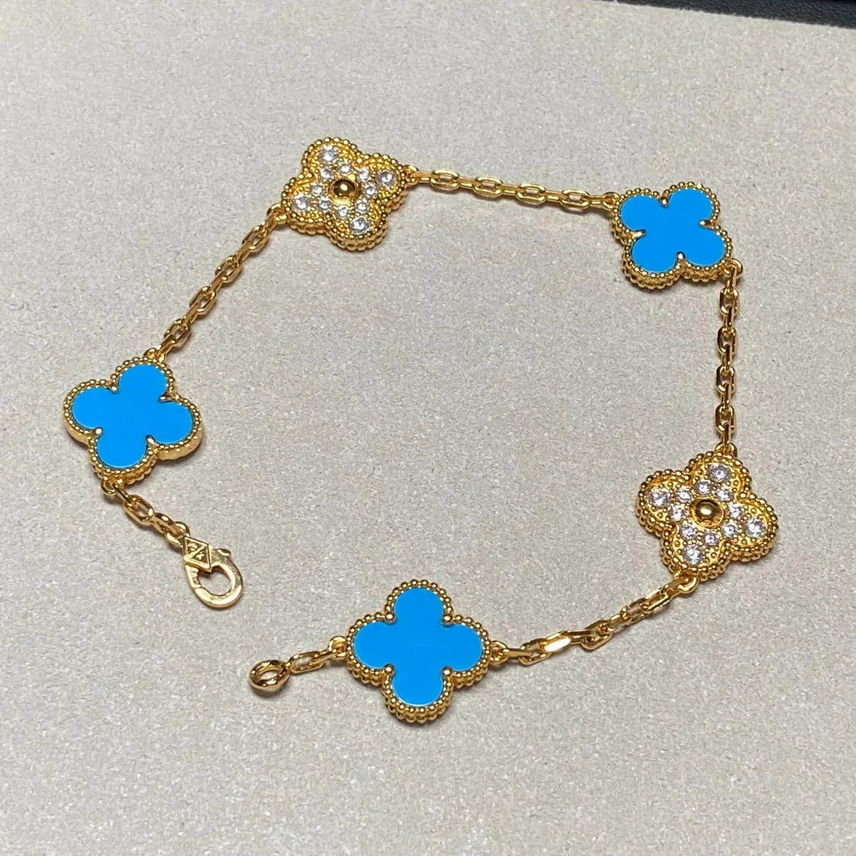 [LUXORA] CLOVER 5 MOTIF BLUE AGATE BRACELET COLLECTION