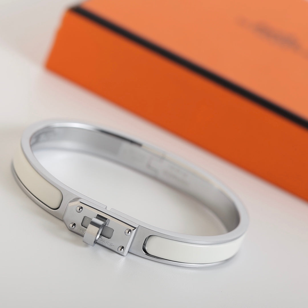[LUXORA]HM KELLY WHITE BRACELET