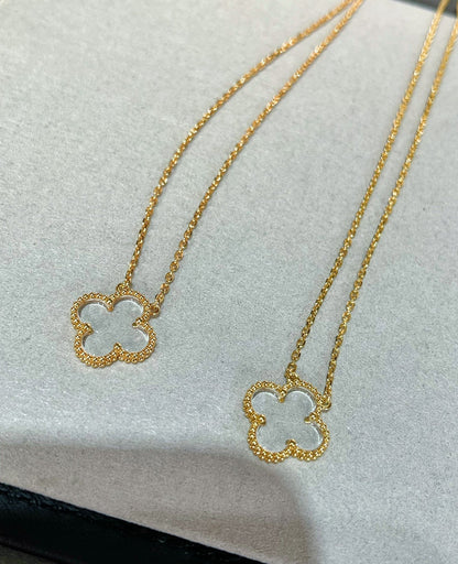 [LUXORA]CLOVER ROCK CRYSTAL ROSE GOLD NECKLACE