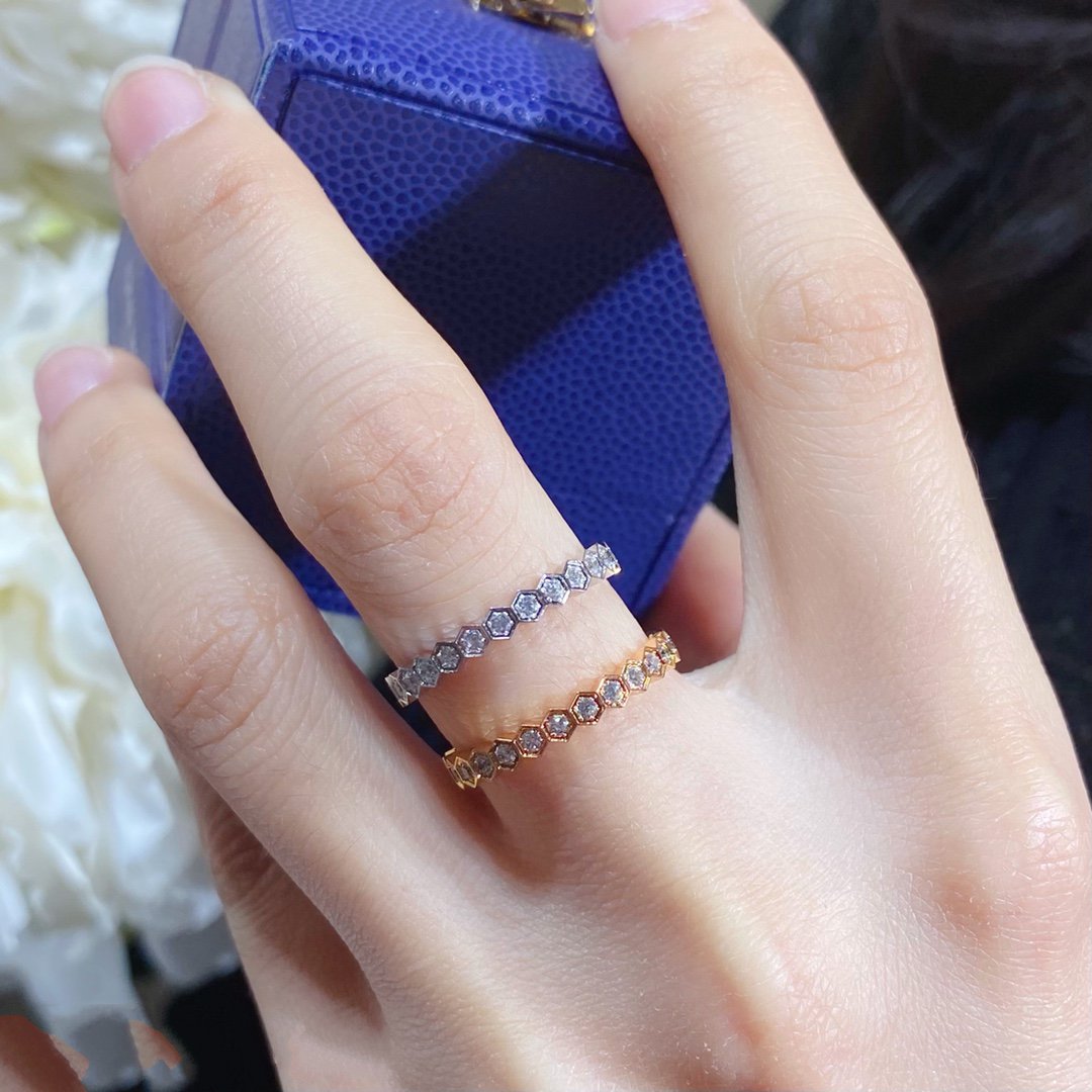 [LUXORA]BEE LOVE DIAMOND PAVED SMALL RING