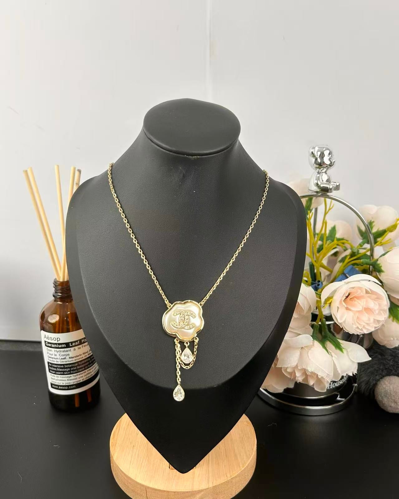 [LUXORA]Cloud Pearl Mother-of-Pearl Diamond Chain Pendant Necklace