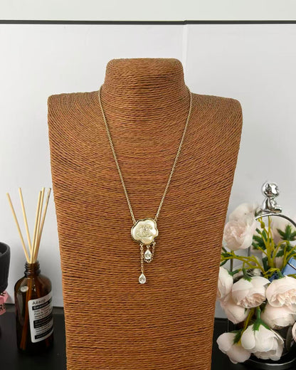 [LUXORA]Cloud Pearl Mother-of-Pearl Diamond Chain Pendant Necklace