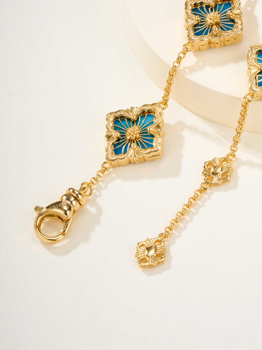 [LUXORA]B.C.L ENAMELED Five-Flower Bracelet（Various Colors)