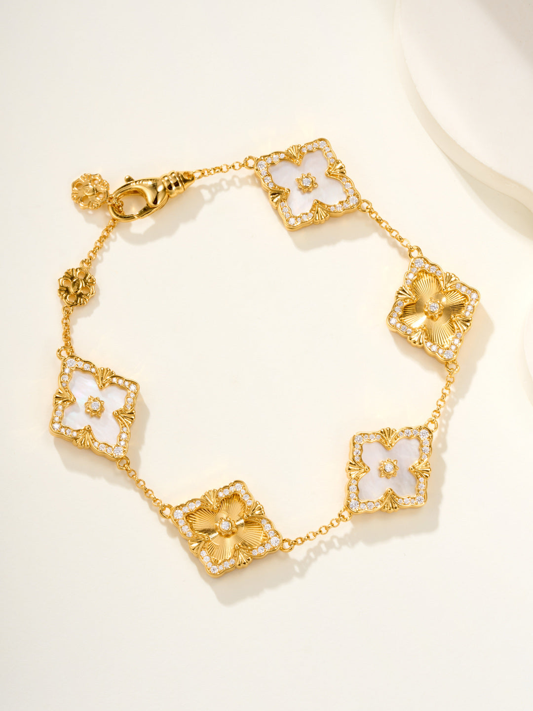 [LUXORA]B.C.L ENAMELED Five-Flower Bracelet（Various Colors) BIG SIZE