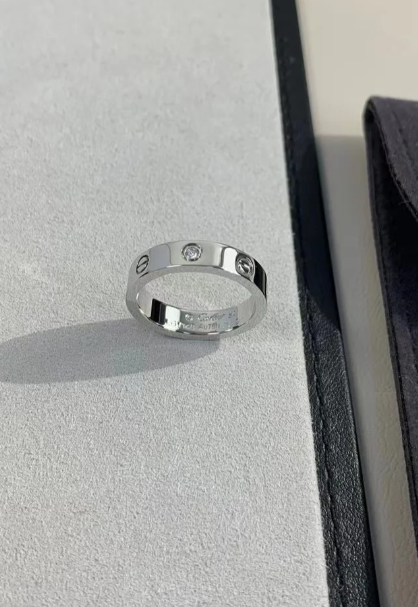 [LUXORA]LOVE RING 4MM 1 DIAMOND SILVER