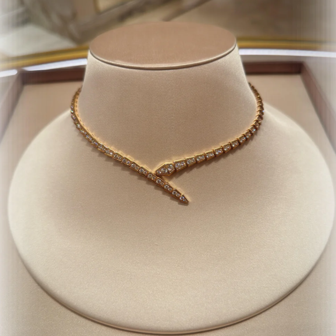 [LUXORA]NEW！SERPENT DIAMOND NECKLACE