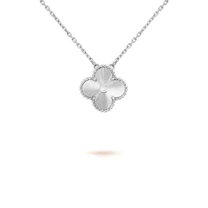 [LUXORA]CLOVER  15MM DIAMOND LASER NECKLACE SILVER