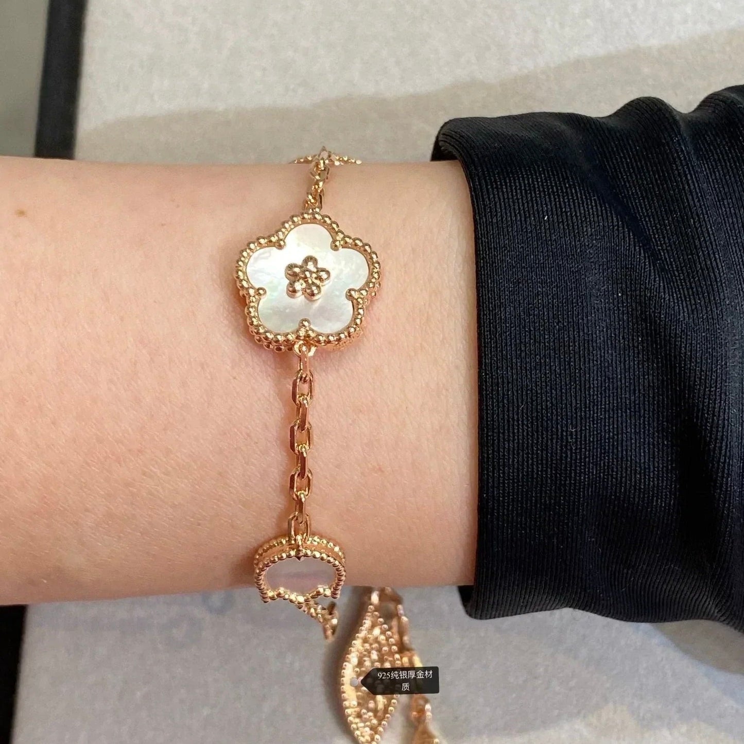 [LUXORA]LUCKY SPRING 5 MOTIF BRACELET