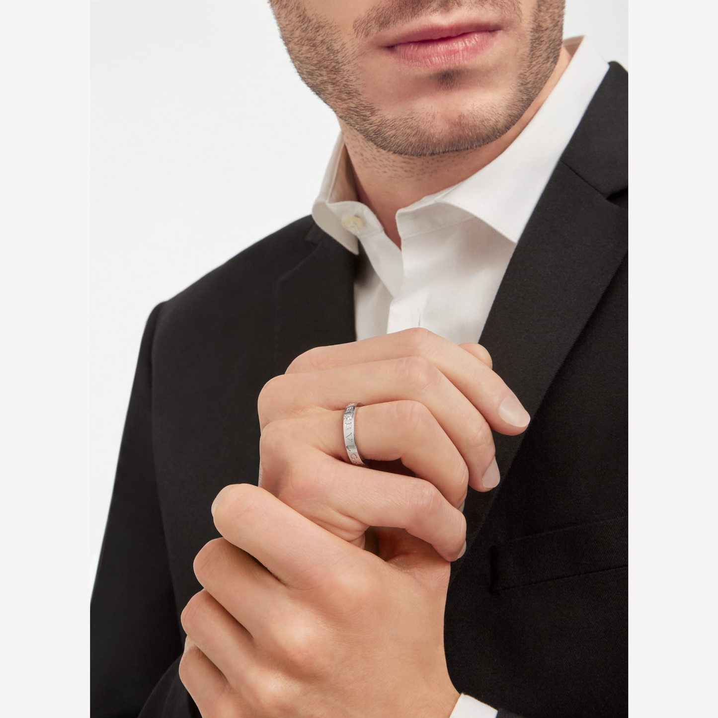 [LUXORA]ZERO 1 ESSENTIAL WITH A DIAMOD RING
