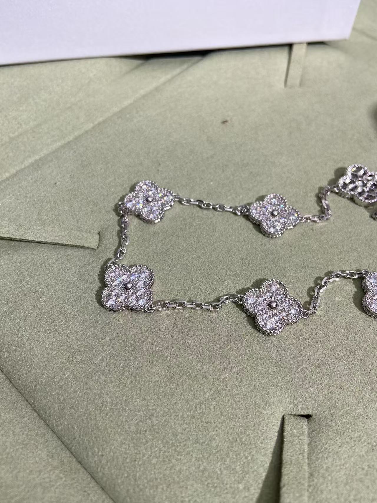 [LUXORA]CLOVER 10 MOTIFS  FULL DIAMOND NECKLACE