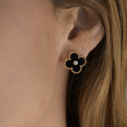 [LUXORA]CLOVER MEDIUM 1 MOTIFS ONYX DIAMOND EARRINGS