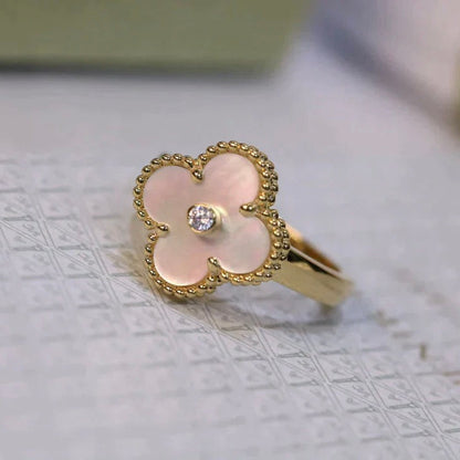 [LUXORA]CLOVER PINK MOP RING GOLD DIAMOND