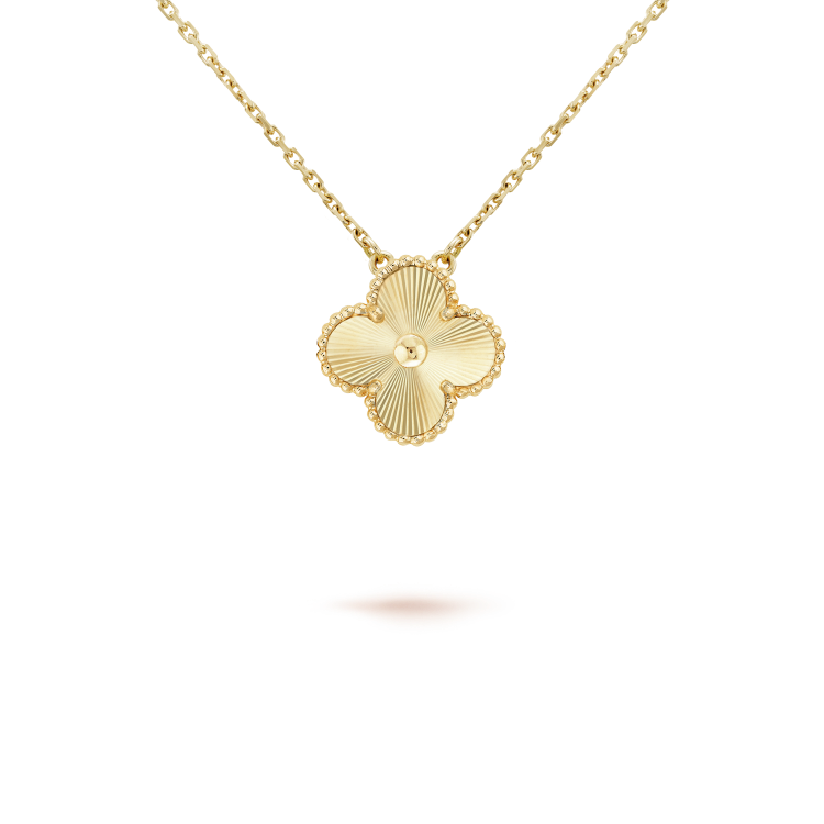 [LUXORA]CLOVER 15MM LASER NECKLACE AND BOX