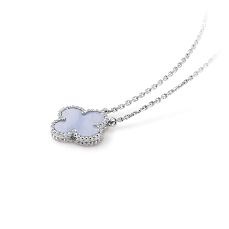 [LUXORA]CLOVER 15MM BLUE CHALCEDONY NECKLACE SILVER