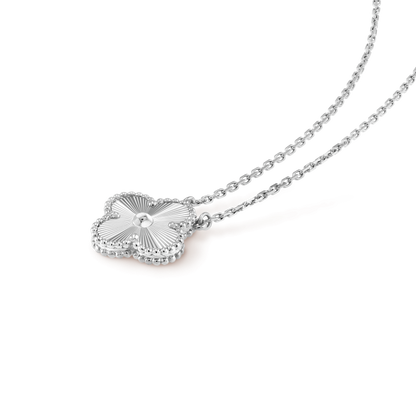 [LUXORA]CLOVER 15MM LASER NECKLACE SILVER