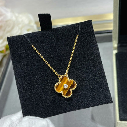 [LUXORA]CLOVER 15MM DIAMOND AND YELLOW TIGER'S EYE AGATE necklace