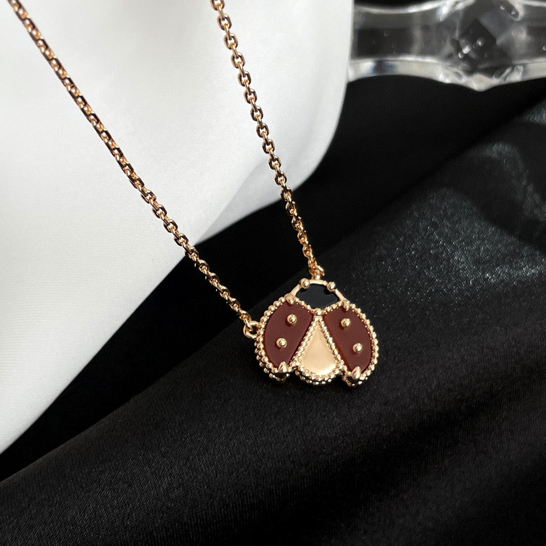 [LUXORA]LUCKY  CARNELIANS LADYBUG NECKLACE