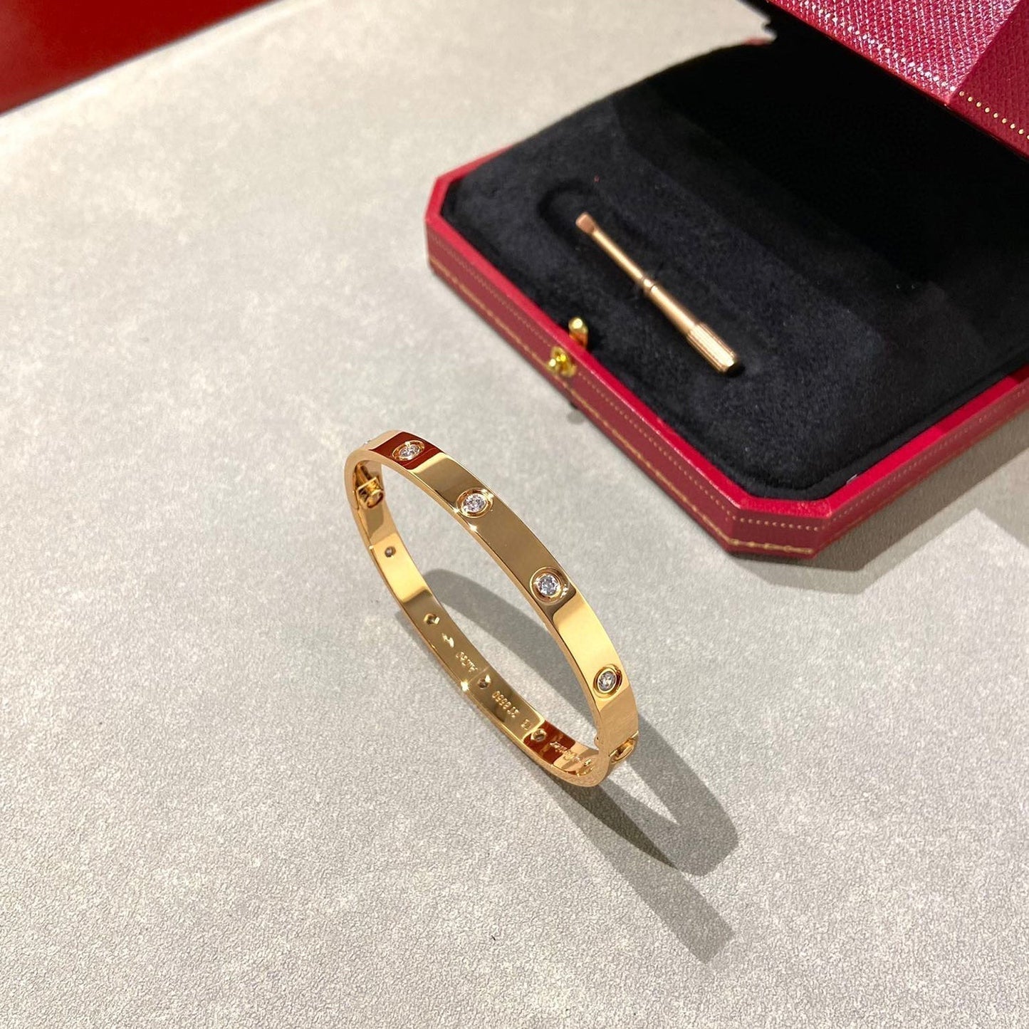 [LUXORA]LOVE BRACELET 6.1MM 10 DIAMONDS