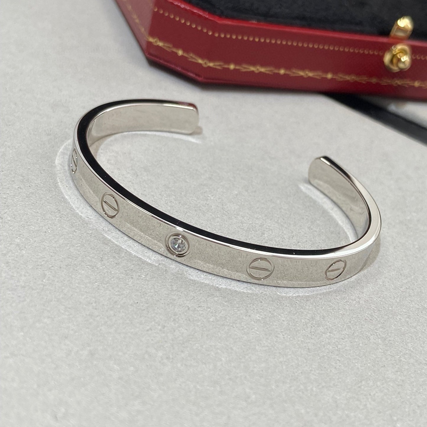 [LUXORA]LOVE BRACELET 6.1MM 1 DIAMOND OPEN CUFF
