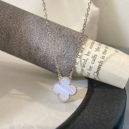 [LUXORA]CLOVER 15MM BLUE CHALCEDONY NECKLACE SILVER