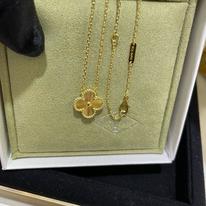 [LUXORA]CLOVER 15MM LASER NECKLACE