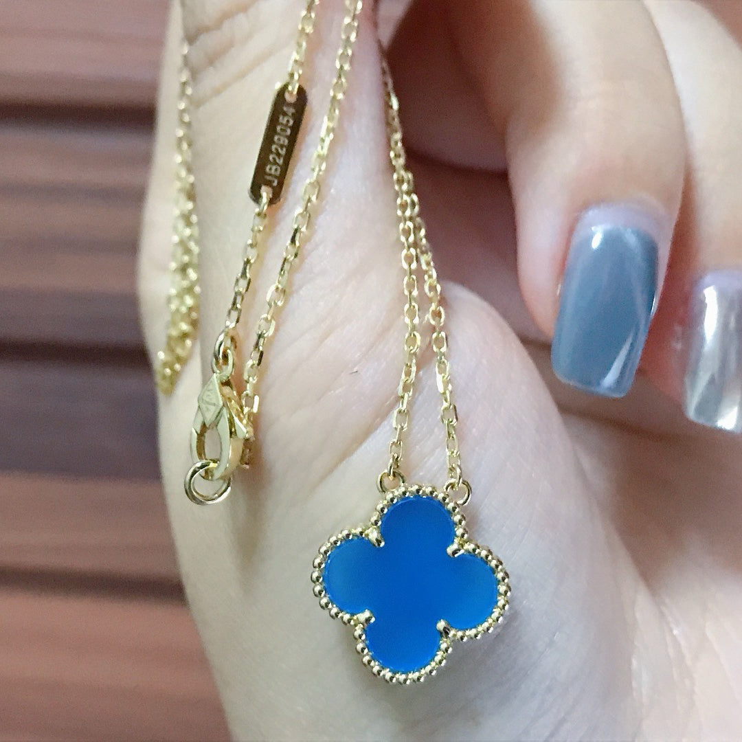 [LUXORA]CLOVER 15MM BLUE AGATE NECKLACE