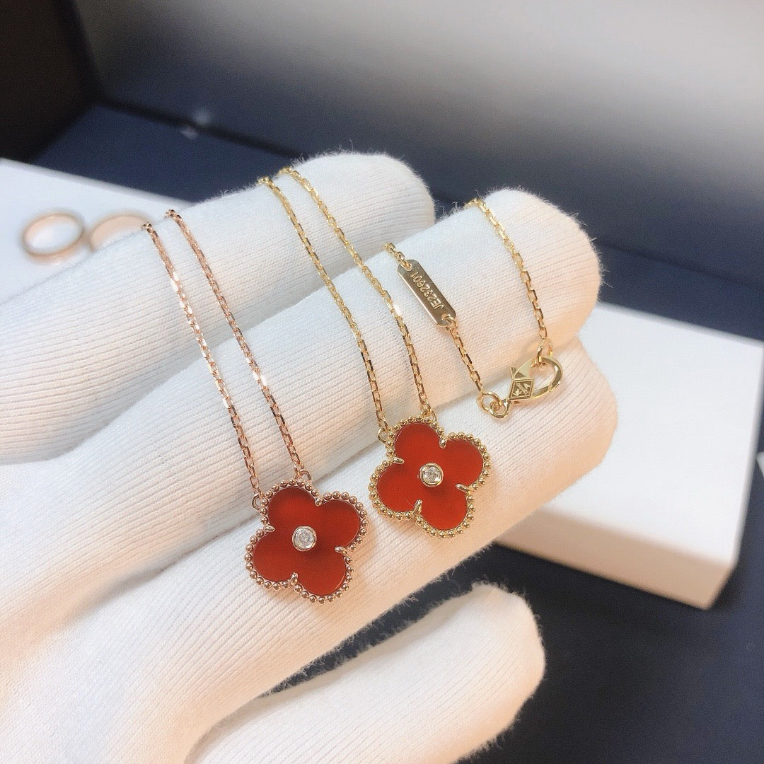 [LUXORA]CLOVER 15MM DIAMOND CARNELIAN NECKLACE