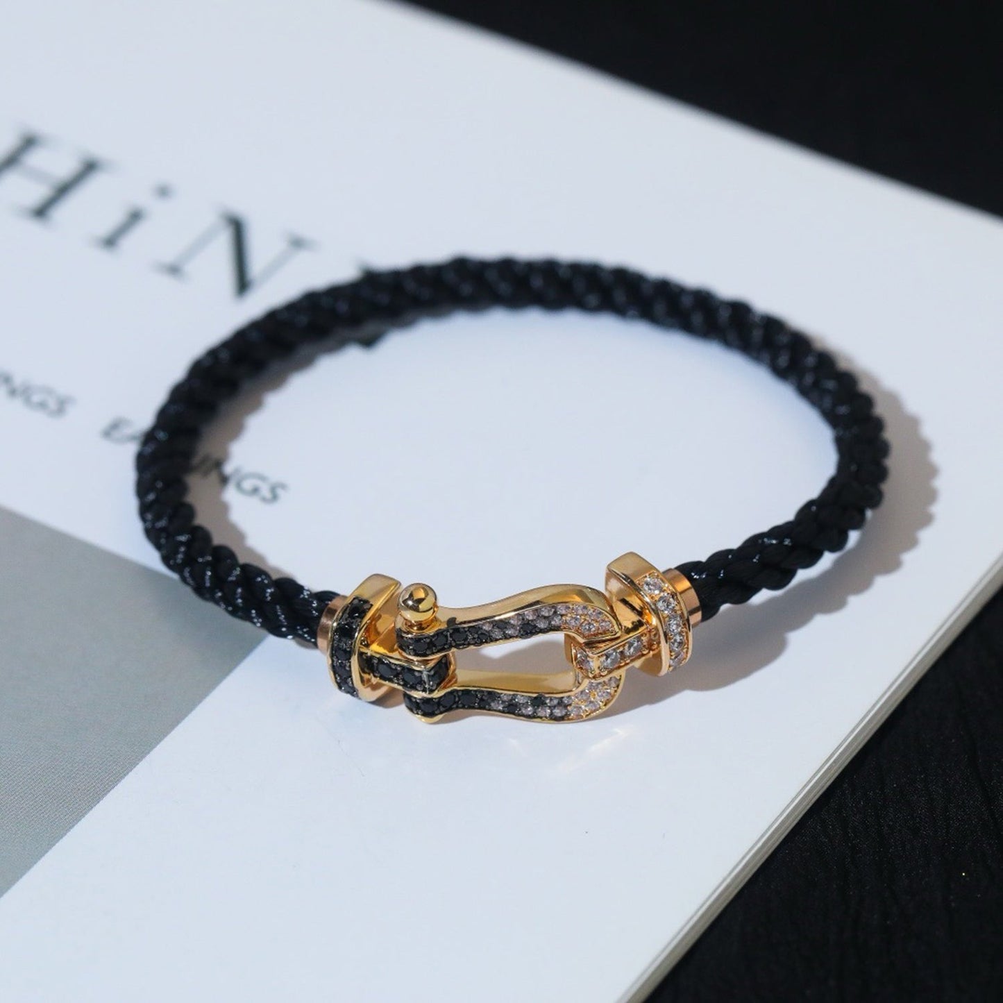 [LUXORA]FORCE LARGE HORSESHOE BLACK WHITE DIAMOND BRACELET ROSE GOLD