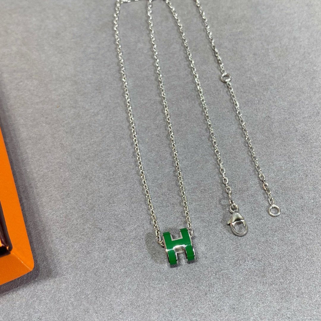[LUXORA]POP H GREEN NECKLACE SILVER AND GOLD