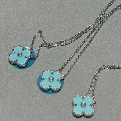 [LUXORA]CLOVER 1 DIAMOND LIGHT BLUE SILVER NECKLACE