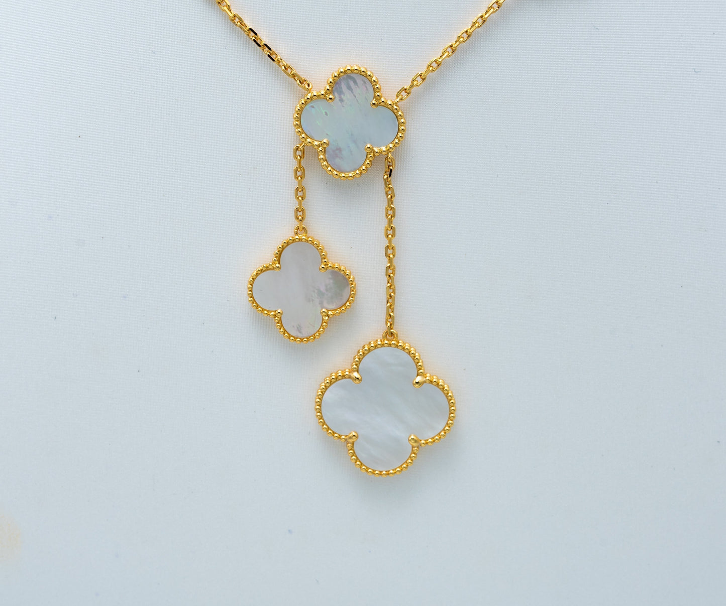 [LUXORA]CLOVER MOTHER OF PEARL NECKLACE 6 MOTIF