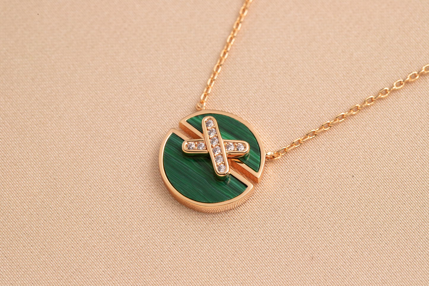 [LUXORA]JEUX DE PINK GOLD DIAMOND NECKLACE