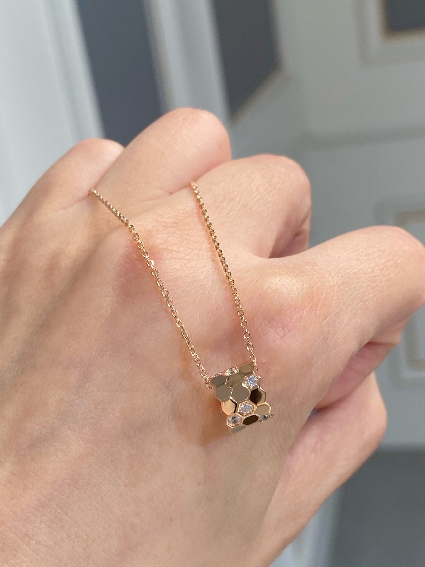 [LUXORA]BEE LOVE DIAMOND NECKLACE