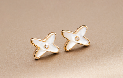 [LUXORA]JEUX DE WHITE MOP PINK GOLD DIAMOND EARRINGS