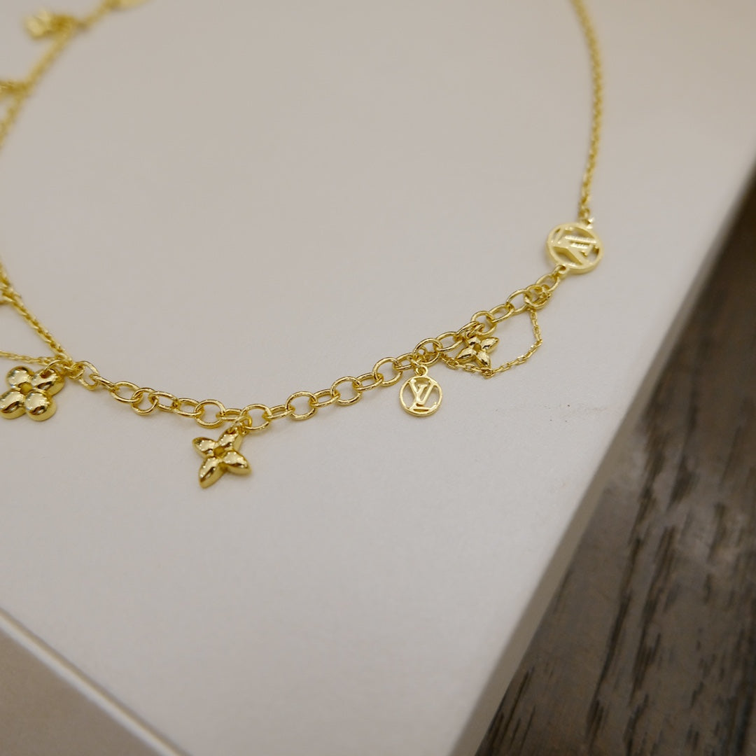 [LUXORA]BLOOMING SUPPLE NECKLACE BRASS