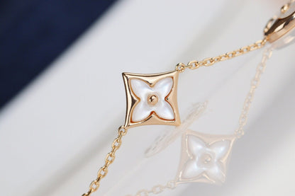 [LUXORA]LEAF CLOVER BRACELET