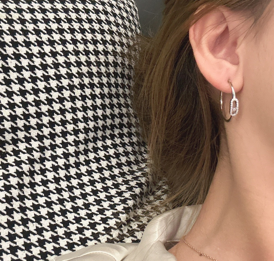 [LUXORA]CREOLES MOVE UNO PM DIAMOND EARRINGS