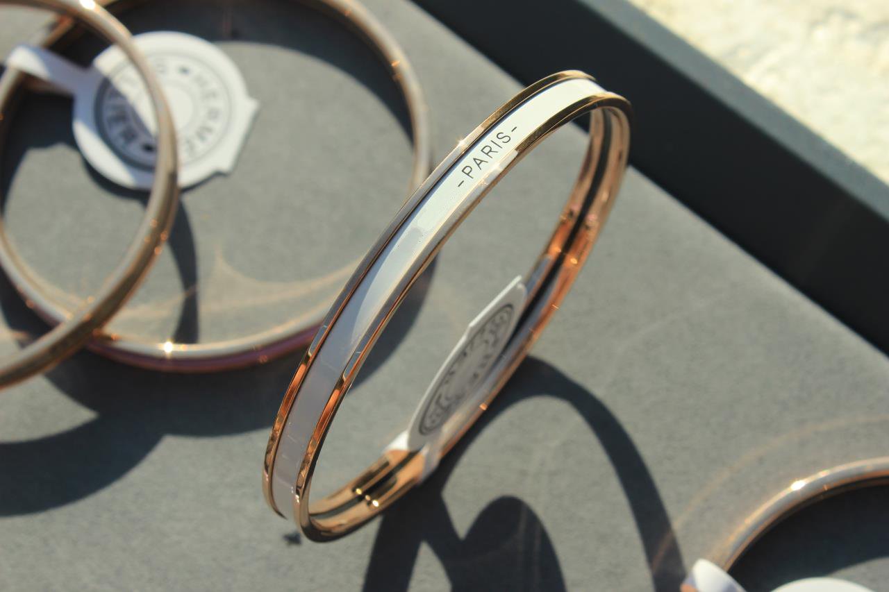 [LUXORA]HM UNI BANGLE BAG