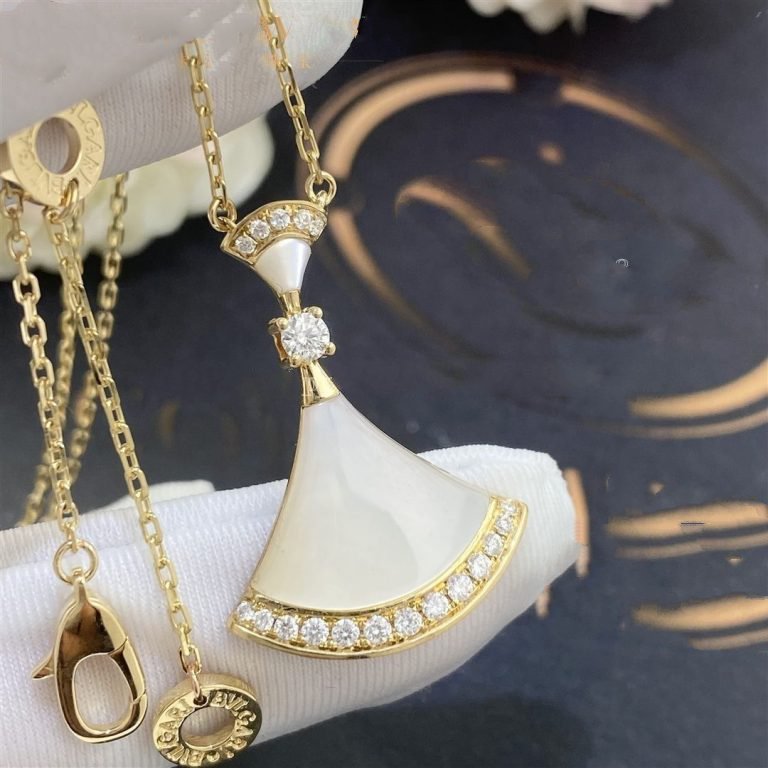 [LUXORA]DREAM NECKLACE MOP GOLD DIAMOND