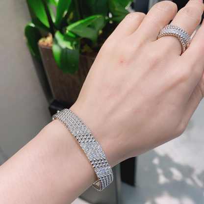 [LUXORA]  FIVE-ROW DIAMOND BRACELET
