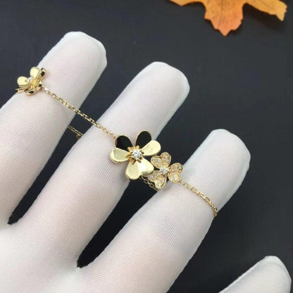 [LUXORA]FRIVOLE GOLD 5 FLOWERS BRACELET