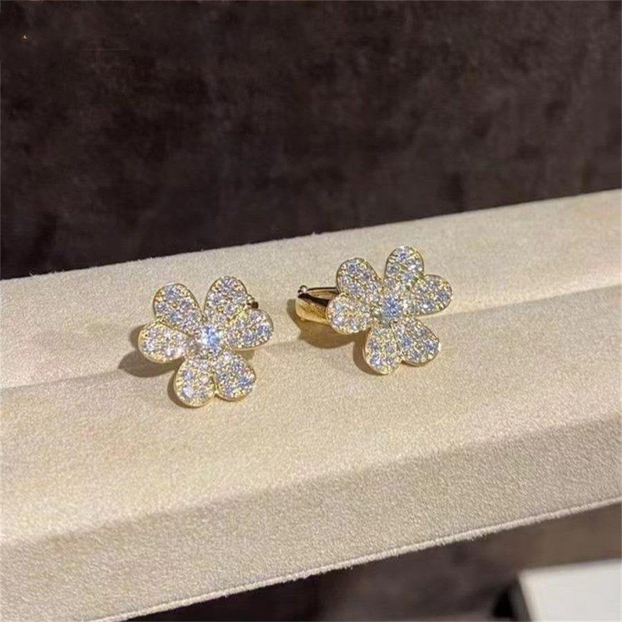 [LUXORA]FRIVOLE GOLD FLOWER DIAMOND EARRINGS