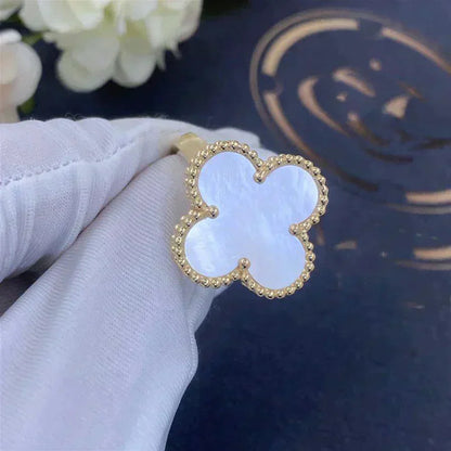 [LUXORA]CLOVER WHITE MOP RING