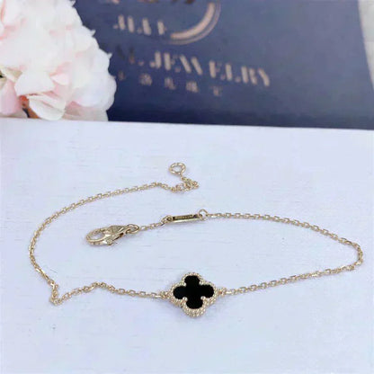 [LUXORA]CLOVER ONYX SINGLE FLOWER BRACELET