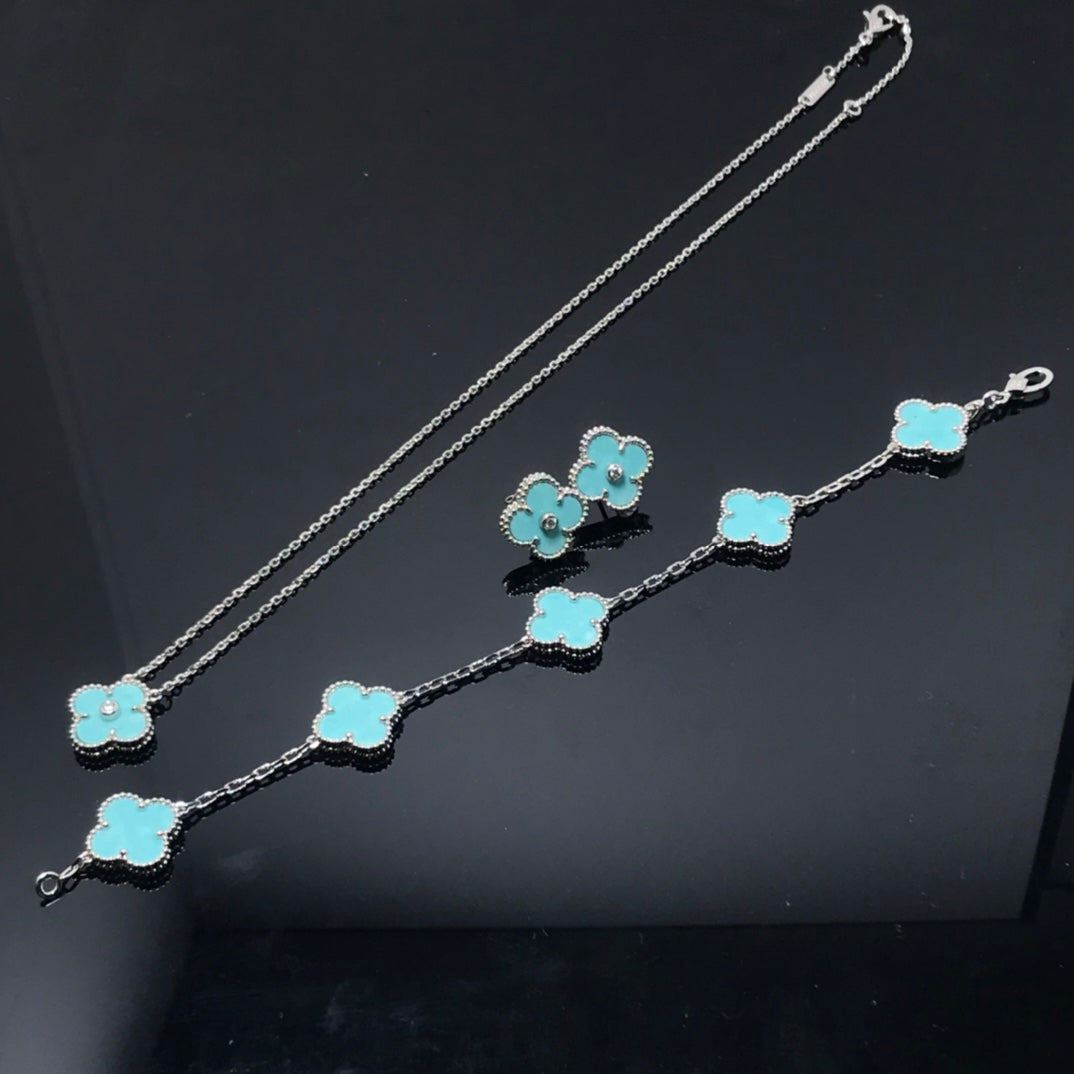 [LUXORA]CLOVER 1 DIAMOND BLUE SKY SILVER EARRINGS